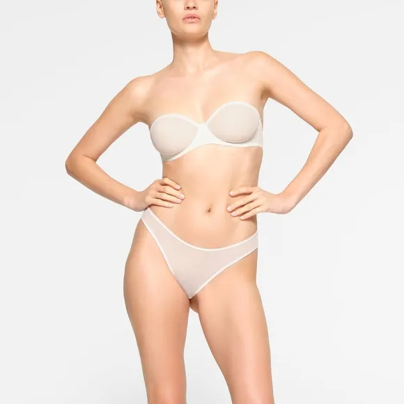NWT SKIMS ULTRA FINE MESH STRAPLESS BRA IN LIMITED EDITION MARBLE