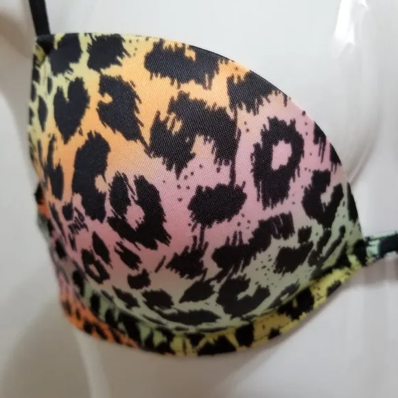 Victoria's Secret PINK bra 34B Heartbreaker Plunge Push-Up rainbow animal print